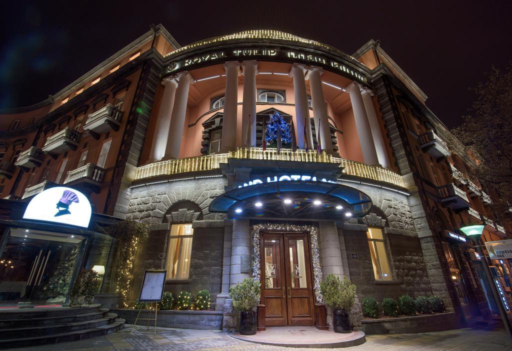 Grand Hotel Yerevan - Small Luxury Hotels Of The World Exterior foto